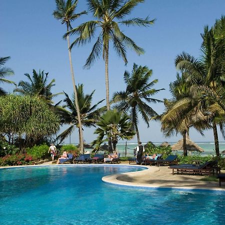 Breezes Beach Club And Spa 브웨주 외부 사진