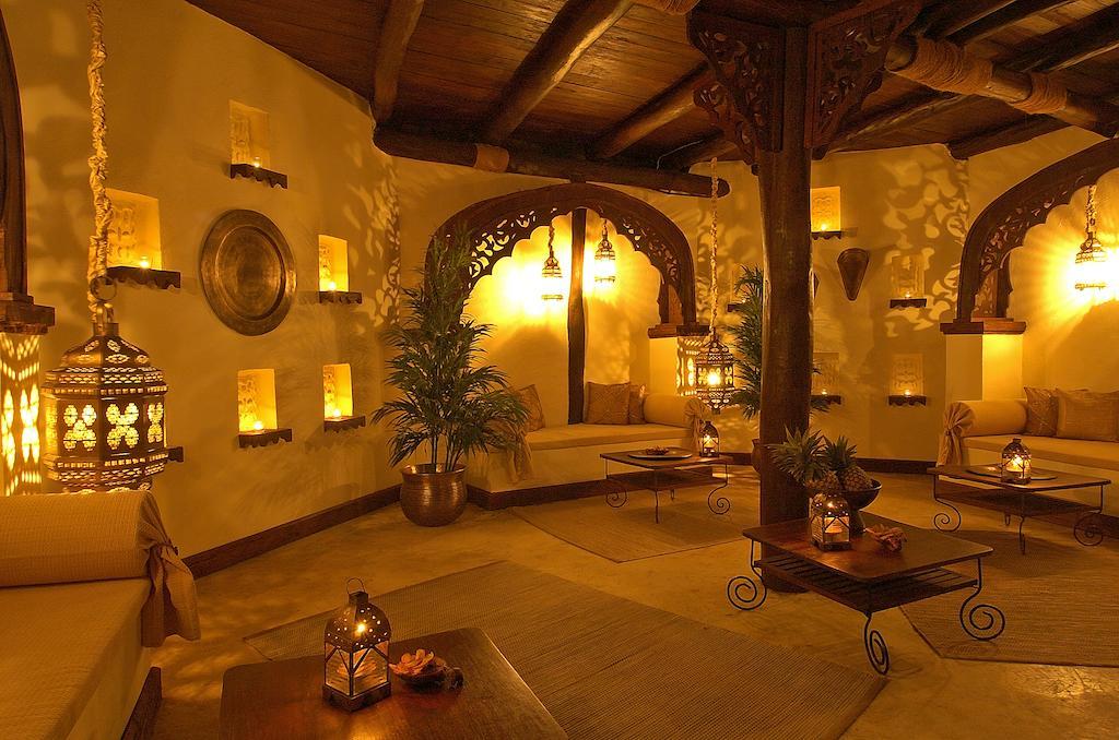 Breezes Beach Club And Spa 브웨주 외부 사진