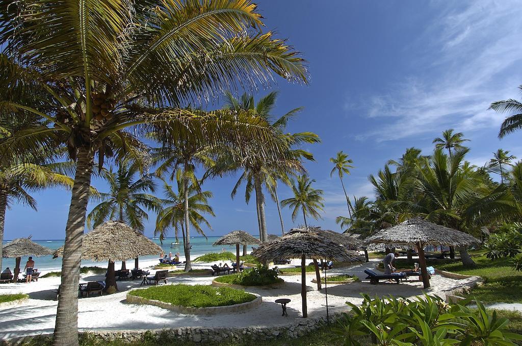 Breezes Beach Club And Spa 브웨주 외부 사진