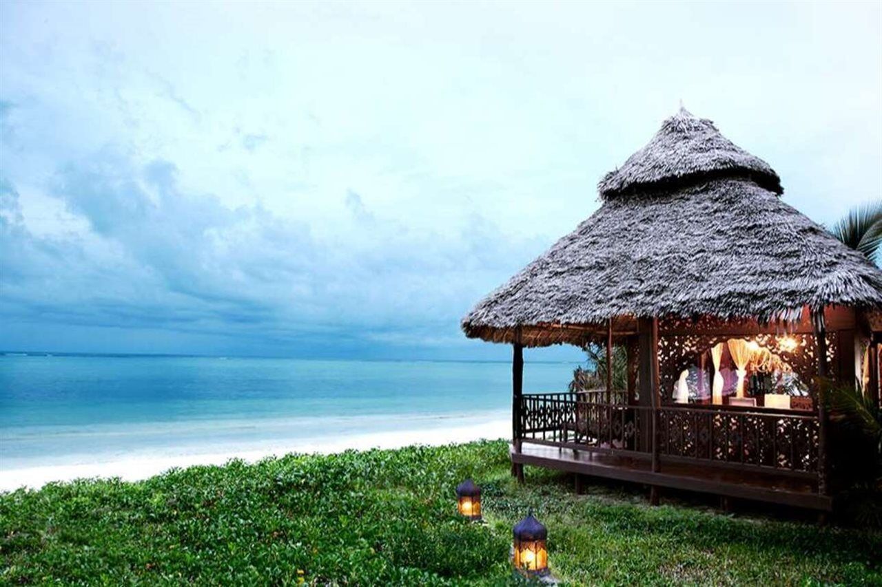 Breezes Beach Club And Spa 브웨주 외부 사진