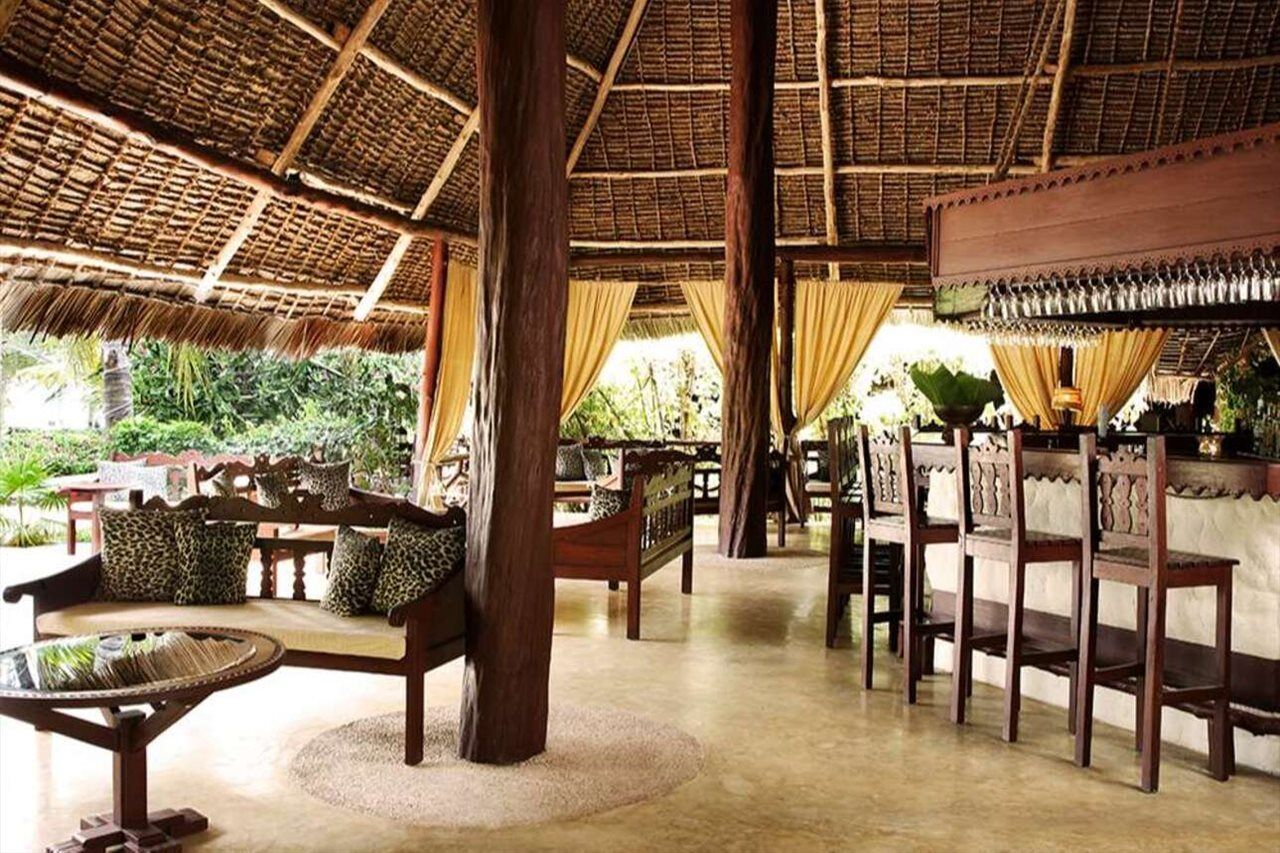 Breezes Beach Club And Spa 브웨주 외부 사진